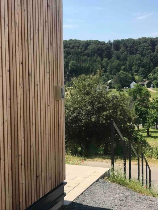 Eifelhausaufzeit-Vulkaneifel-Architekten-Chalet Mit Sauna Im Vulkankrater Immerath المظهر الخارجي الصورة